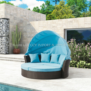 Cama redonda de luxo ao ar livre com almofada sofá de vime PE com dossel
