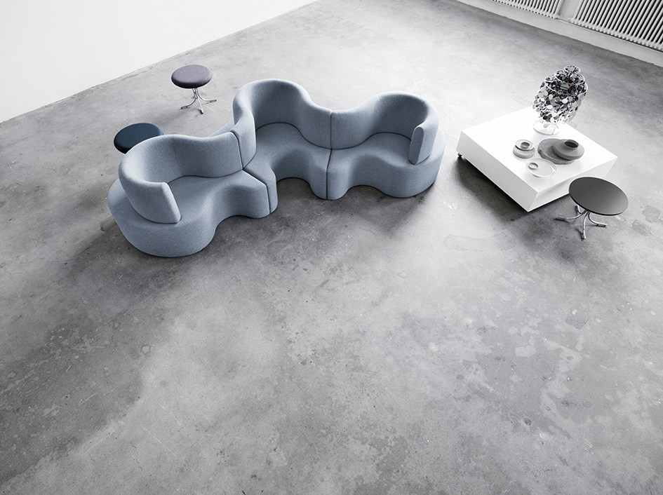 Sof&aacute; em forma de S para m&oacute;veis de hotel